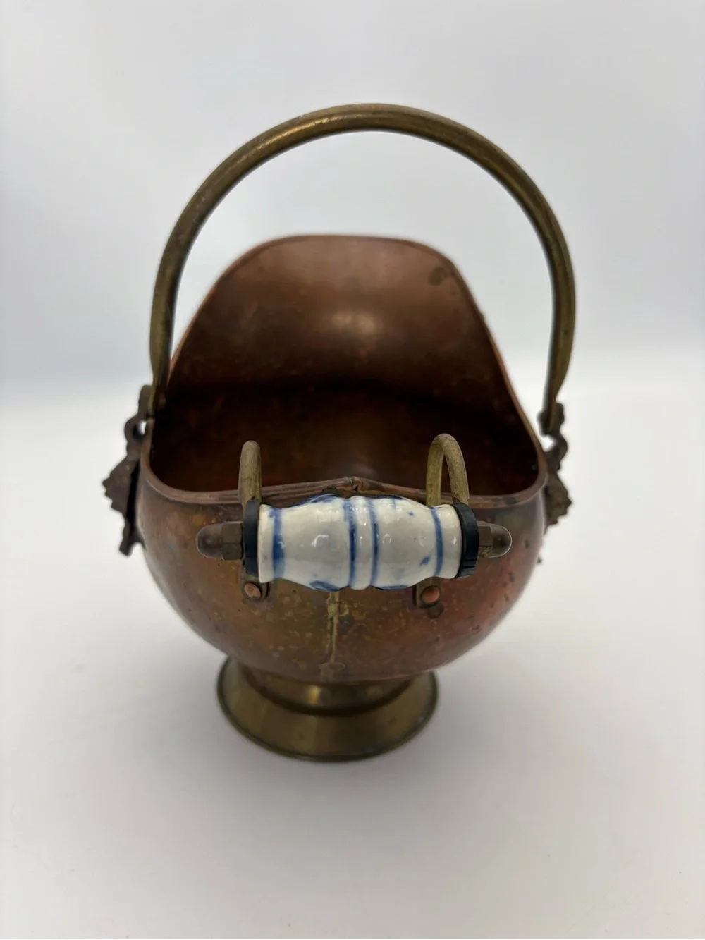 Vintage Copper Coal Scuttle with Brass and Blue and White Porcelain Handle